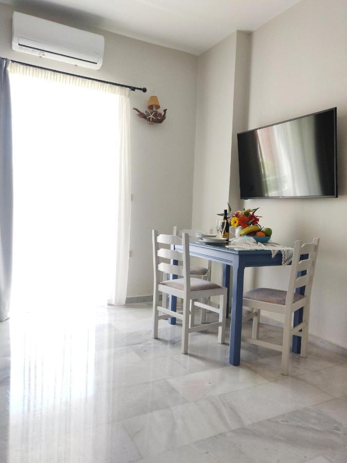 Emorfia'S Apartments 플라타네스 외부 사진