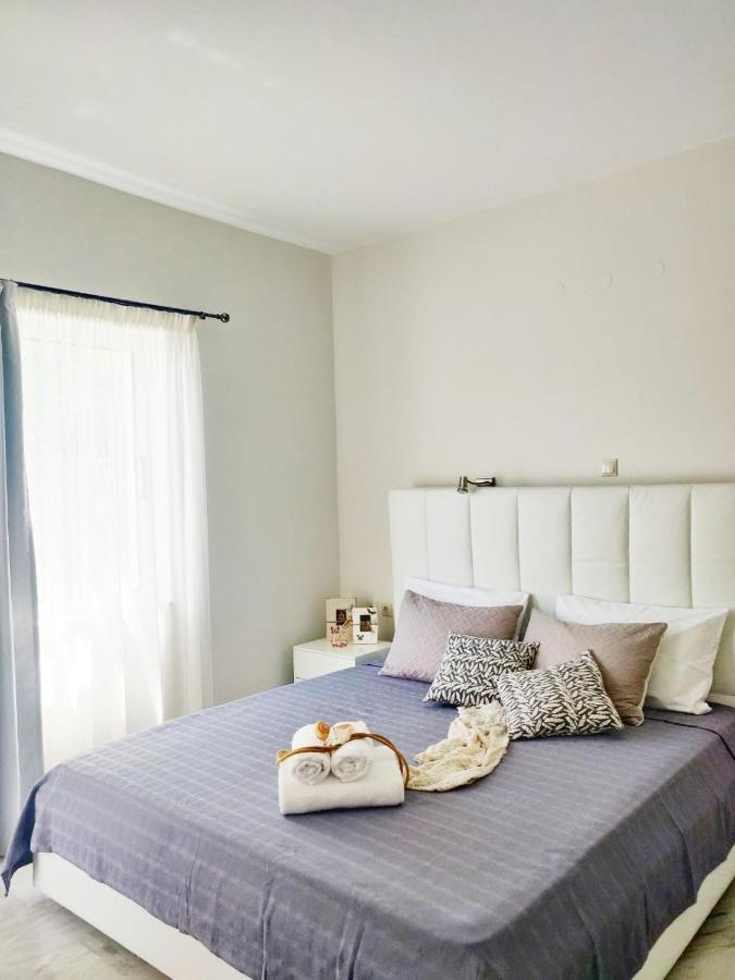 Emorfia'S Apartments 플라타네스 외부 사진